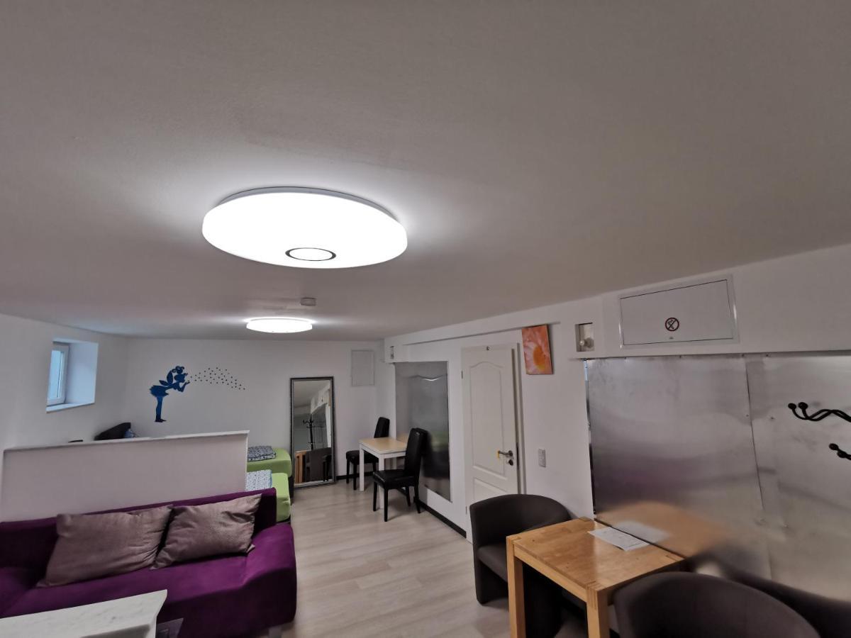 Messe Unterkunft Vanilla Кёльн Экстерьер фото