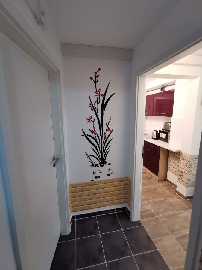 Messe Unterkunft Vanilla Кёльн Экстерьер фото